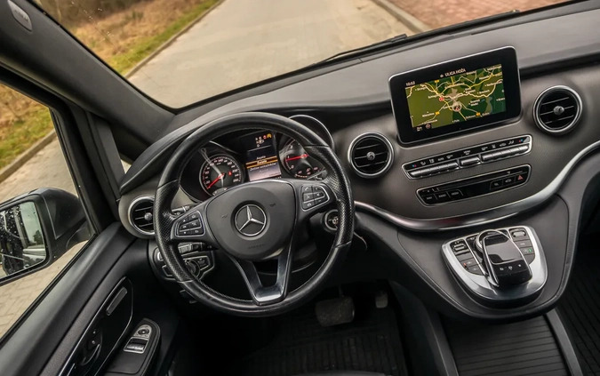 Mercedes-Benz Klasa V cena 165900 przebieg: 190000, rok produkcji 2015 z Złoty Stok małe 781